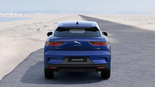 Изображение 4: Jaguar I-Pace 2022 SE 400PS AWD